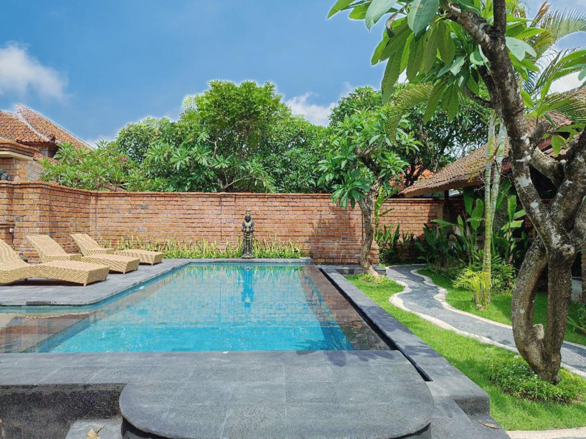 Mahe Garden Inn And Villas By Kamara Kuta  Exterior photo