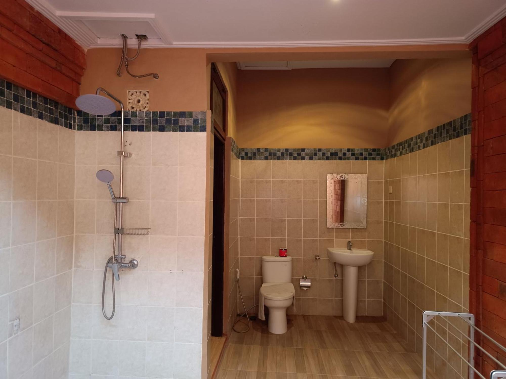 Mahe Garden Inn And Villas By Kamara Kuta  Room photo